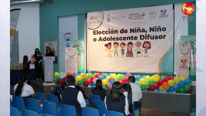 Tiene Mazatlán niña difusora de los derechos de la niñez y la adolescencia