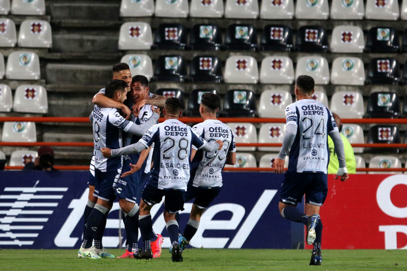 Pachuca vence a Tigres en el inicio de la jornada 12