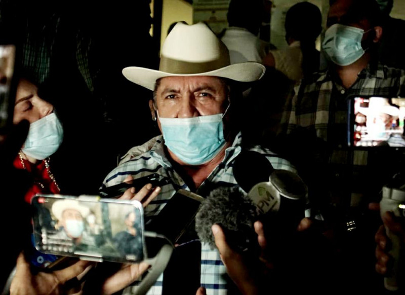 Se registra Faustino Hernández como candidato a la alcaldía de Culiacán