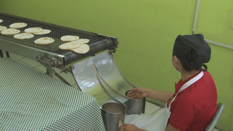 Entre 17 y 20 pesos el kilo de tortilla en Culiacán
