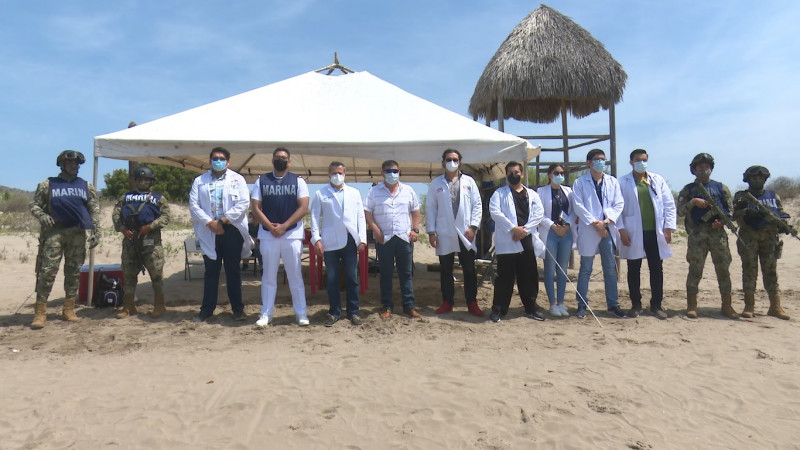 Instala Salud Ahome modulo médico en playa el Maviri