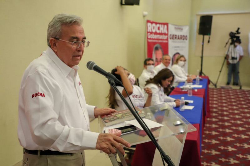 Gobernar con las mujeres es la única forma de transformar Sinaloa: Rubén Rocha Moya