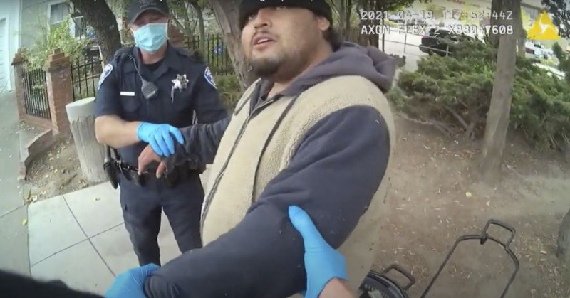 Nueva polémica en EEUU por video de un hispano que murió poco después de su arresto