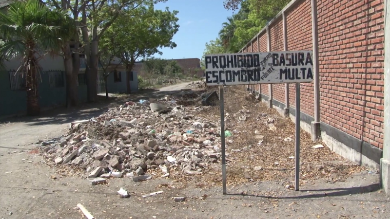 Basurero clandestino en colonia Pueblo Nuevo