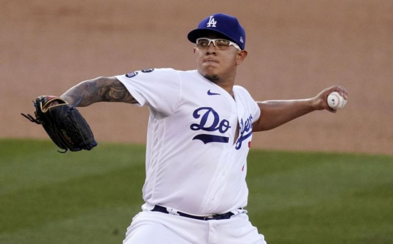Julio Urías consigue sexta victoria de la temporada con Dodgers