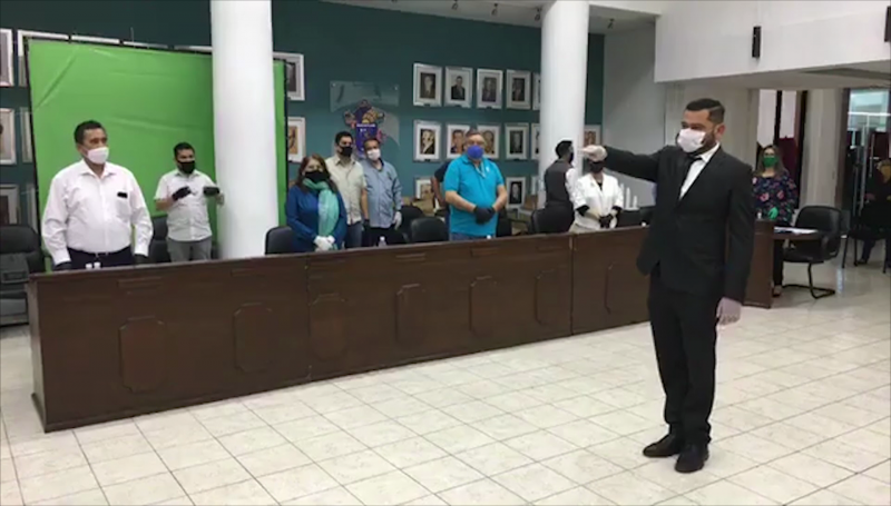 Se fue también el Coordinador del Tribunal de Barandilla en Mazatlán
