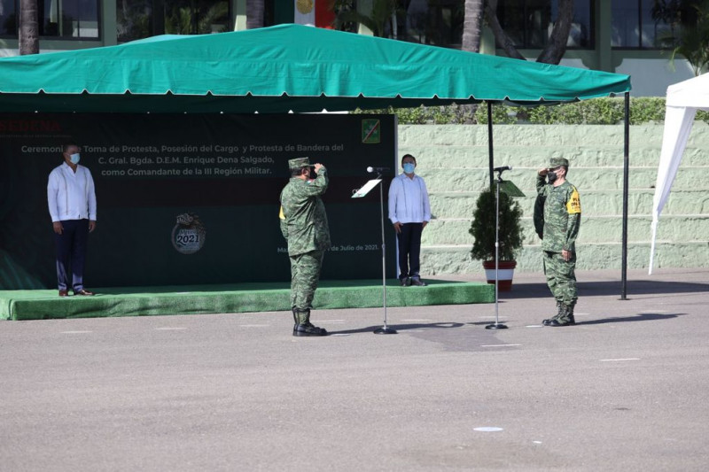 Enrique Dena Salgado es el nuevo  comandante de la III Región Militar