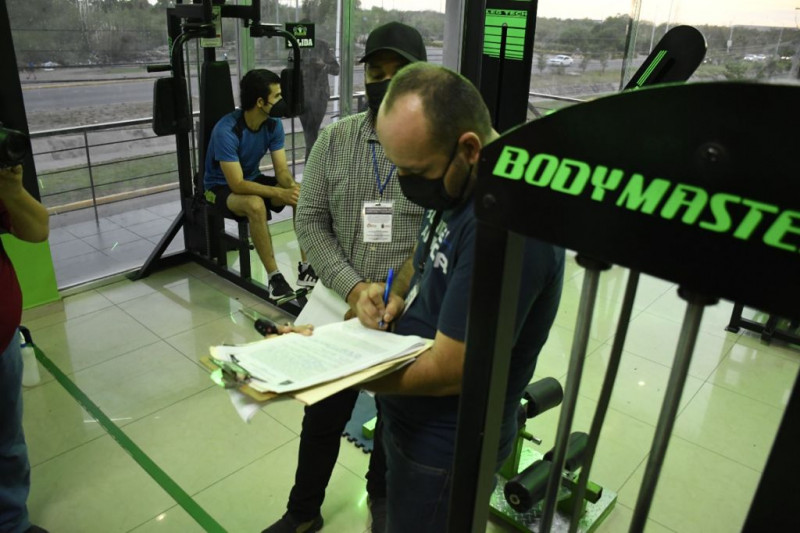 Inspección y vigilancia realiza recorrido por gimnasios para supervisar se cumplan con protocolos sanitarios