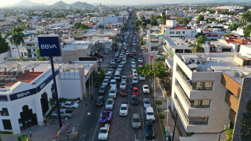 Con caravana de 6 mil vehículos Morena y PAS invitan a la consulta popular
