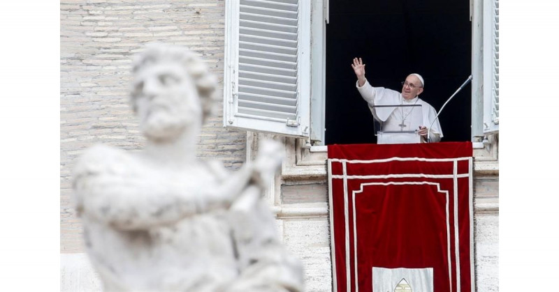 Le envían al papa Francisco una carta con tres balas desde Francia