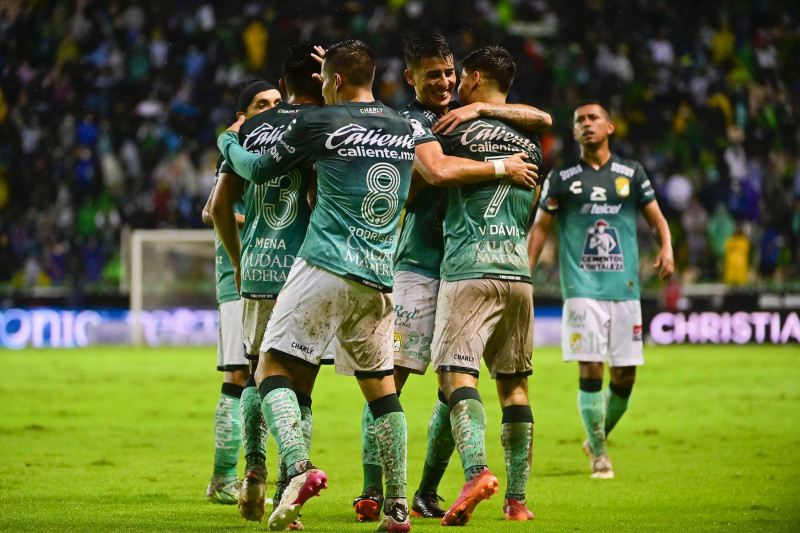 León vence a Mazatlan FC 3-0 en el Nou Camp