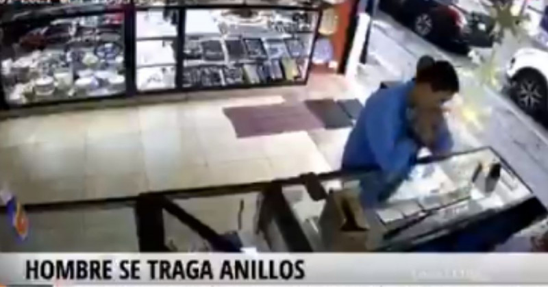 Ladrón de Puebla se traga dos anillos de oro en una joyería (video)