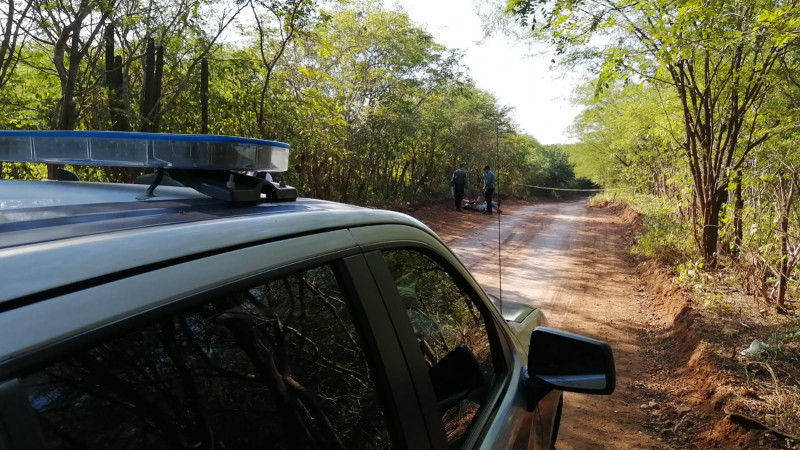 Encuentran a persona asesinada  en la Sindicatura de Imala