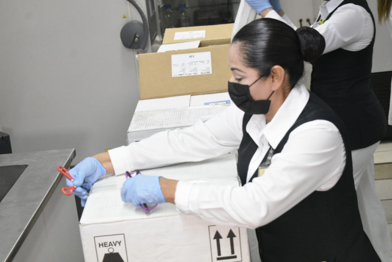Llegan a Sinaloa las vacunas anti Covid para menores vulnerables