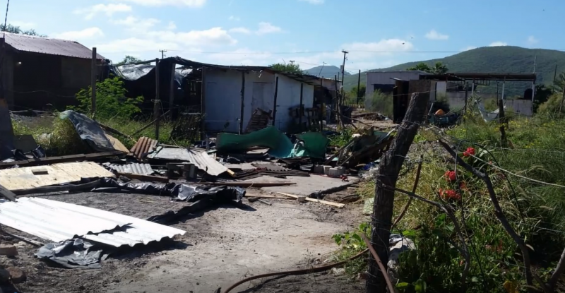 Familias que mantienen terrenos en posesión den Topolobampo, piden que paren desalojos