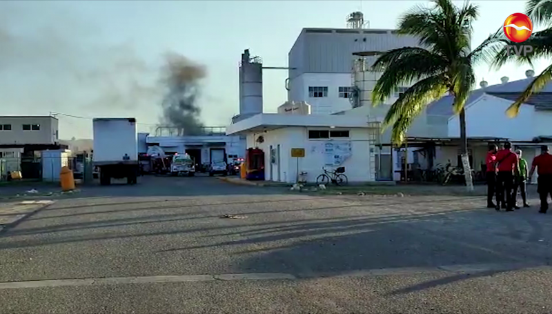 Se incendia Molino Harinero de Mazatlán