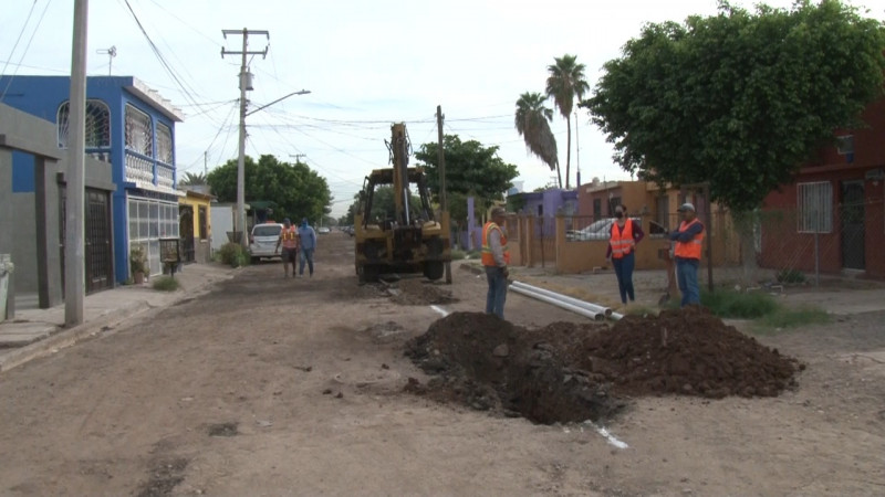 Comienzan los trabajos de pavimentación