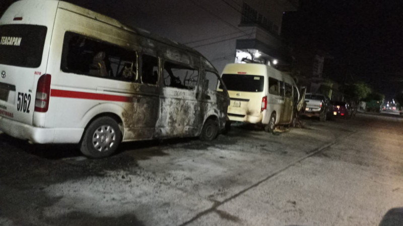 Le incendian vehículos al ex Alcalde de Escuinapa, Hugo Enrique Moreno