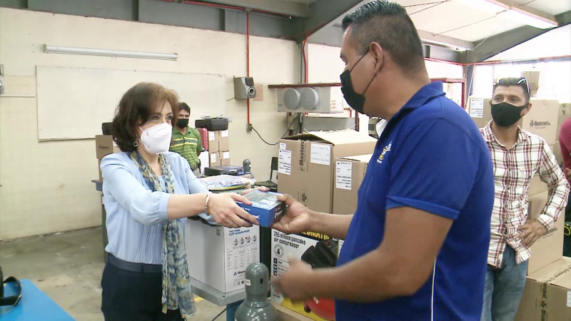En Mazatlán entregan equipos de recuperación de gases refrigerantes