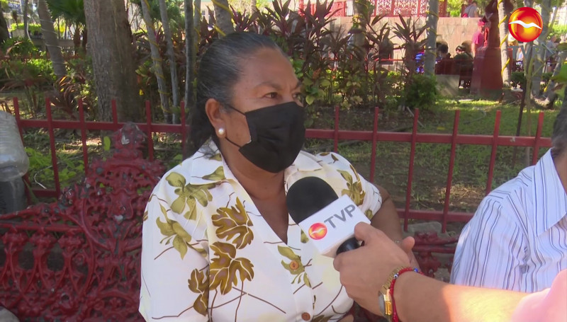 Ciudadanos opinan sobre festejo por fin de año en Mazatlán