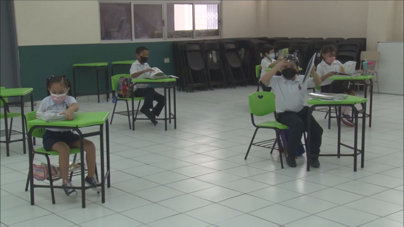 Este lunes regresaron a clases  596 mil 425 estudiantes de educación básica en Sinaloa