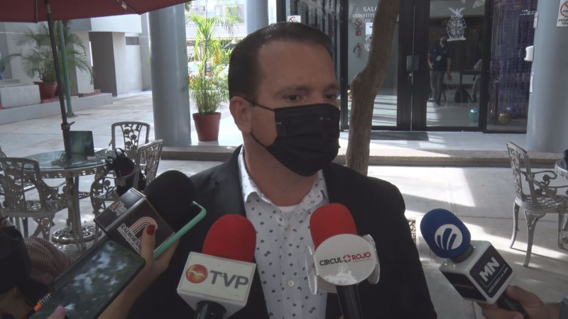 Confirma Adolfo Beltrán su renuncia al PAN