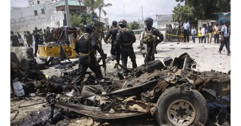 Mueren once en un ataque suicida en la capital de Somalia