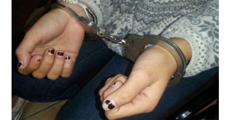 Encarcelan a mujer boliviana por tratar de ahogar su bebé en un pozo