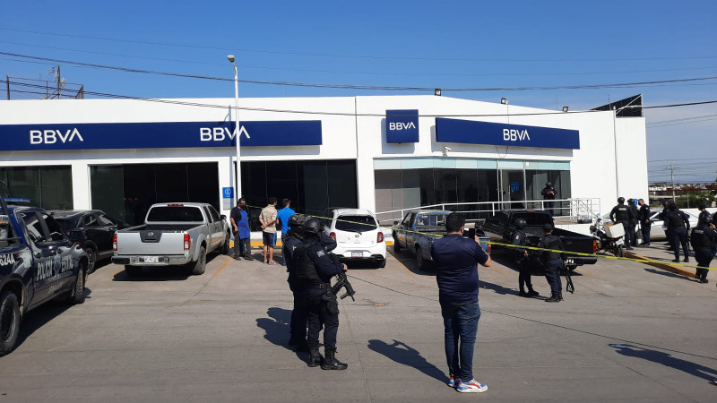 Muere policía que resultó herido de baja en asalto de Bancomer Abastos