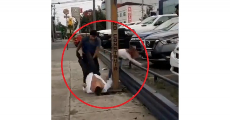 Alfredo Adame se pelea con una mujer y termina en el suelo (video viral)