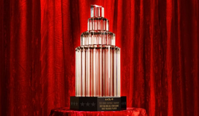 NBA anuncia cambio de Diseño del trofeo de MVP en honor a Kobe Bryant