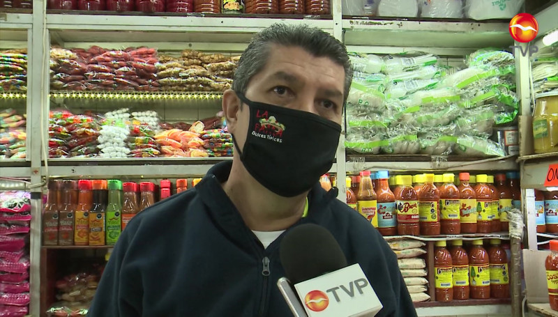 Hasta en un 70 por ciento, las ventas del Mercado "Pino Suárez" en fin de semana largo