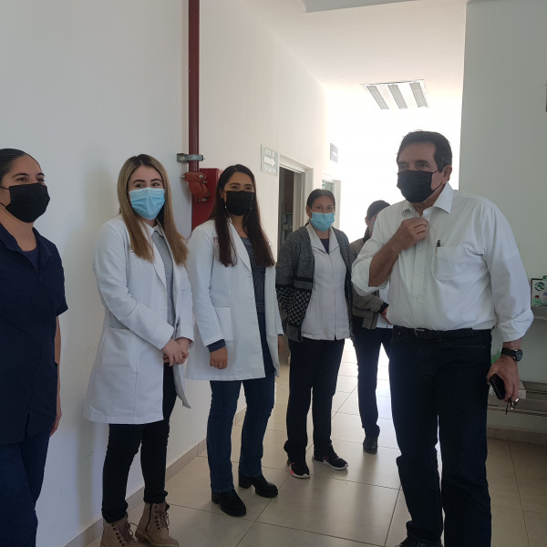 Recorre el secretario de salud el hospital integral del carrizo