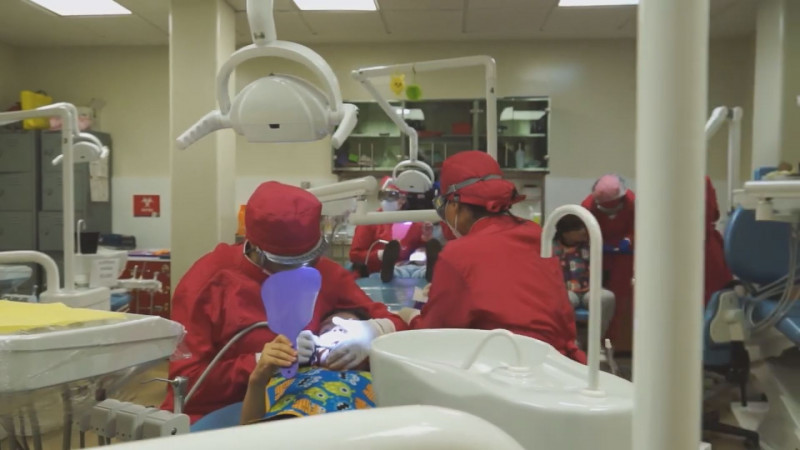 Facultad de Odontología de la U.A.S  brinda atención a menores de edad
