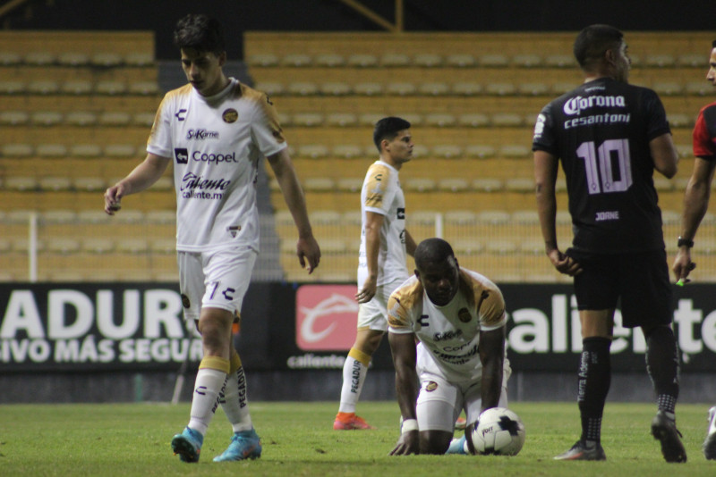 Dorados cae por la mínima ante mineros