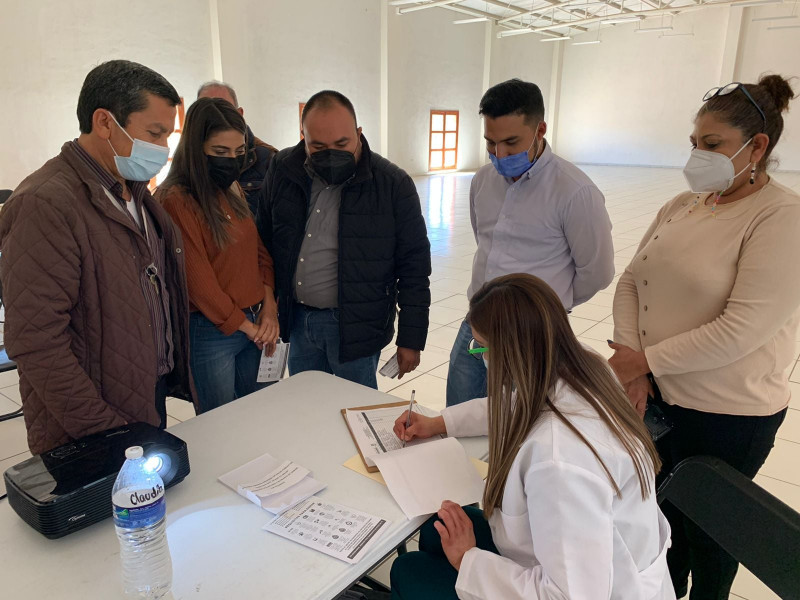 Para aumentar voluntarios, capacitan a funcionarios en donación de sangre