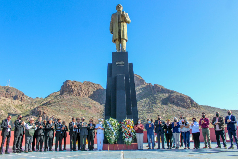 Recuerdan en Guaymas a Don Benito Juárez García