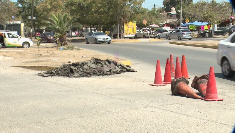 Comienzan trabajos de bacheo en un tramo de Avenida Juan Pablo Segundo