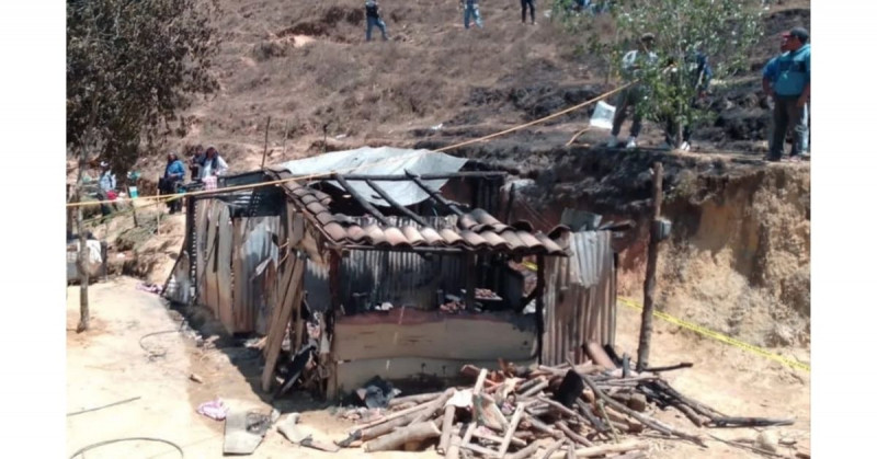 Se quema casa de madera en Oaxaca: mueren 6 niños mientras dormían