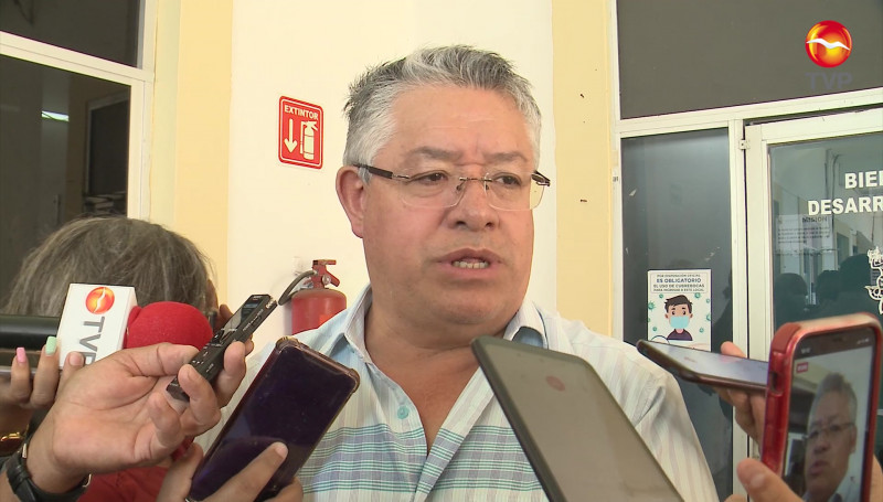 Escuelas de Mazatlán solicitan aires acondicionados en el Programa Peso a Peso