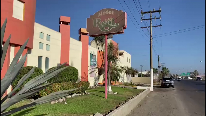 Asesinan a sujeto a golpes al interior de motel en Mazatlán