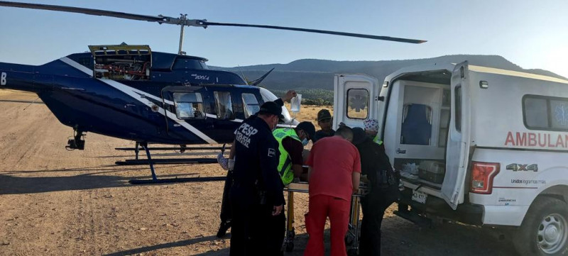 Coordina CRUM traslado aéreo de mujer embarazada de Yécora a Ciudad Obregón.