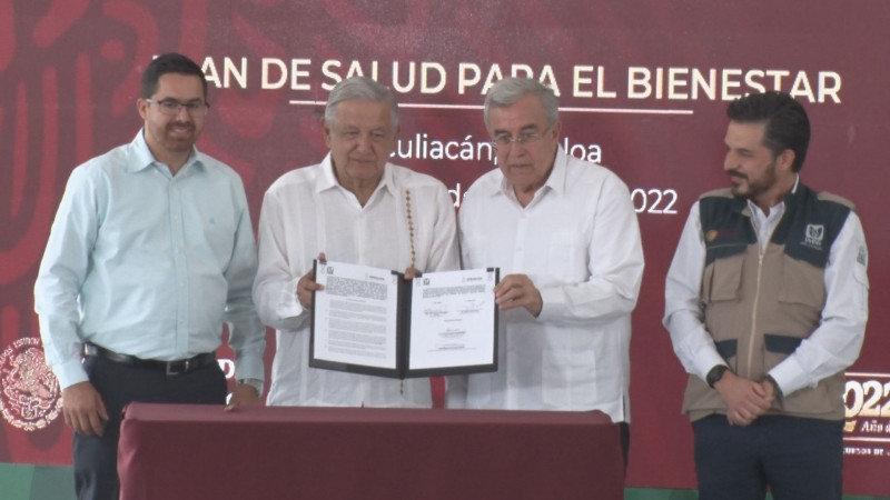 Firman acuerdo para federalizar la salud en Sinaloa