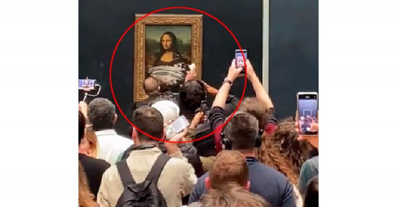 Hombre disfrazado de inválido lanza pastel a la "Mona Lisa"