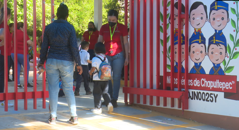 Supervisa salud instalaciones de jardín de niños en la 12 de octubre