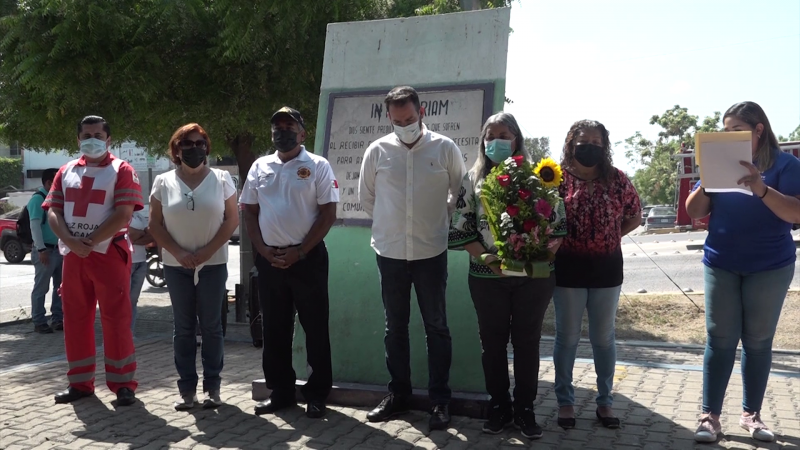 Conmemoran a víctimas de trenazo: piden que se cambie el nombre de la avenida a 31 de mayo