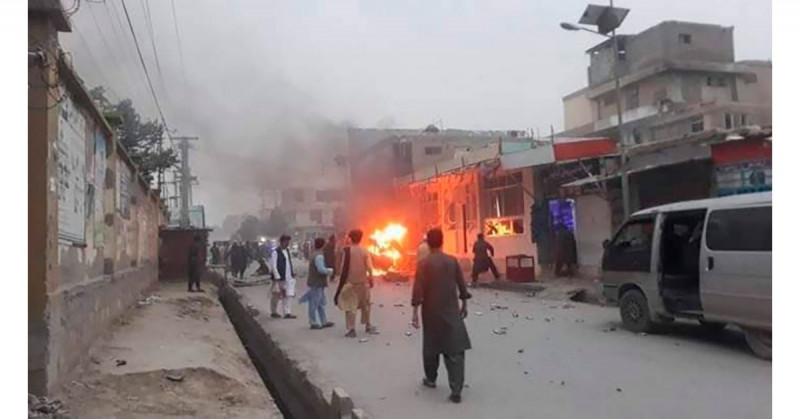 Al menos dos muertos y 28 heridos en una atentado con bomba en Afganistán