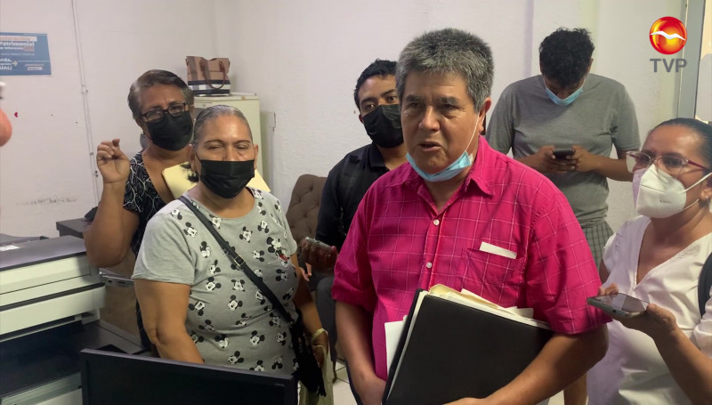 Vecinos de Colonias de Mazatlán piden pavimentación de calles