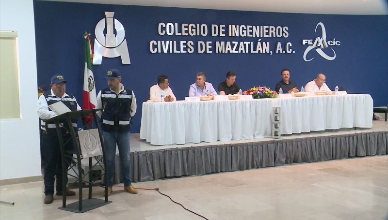 Celebran el día del ingeniero en Mazatlán