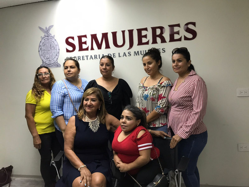 Denuncian ante la Secretaría de las Mujeres a la alcaldesa de Cosalá Carla Corrales